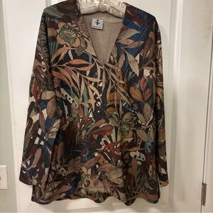 INOAH-Large- Oversized Browns/Teal Floral Print-V-Neck, Long Sleeve Tunic